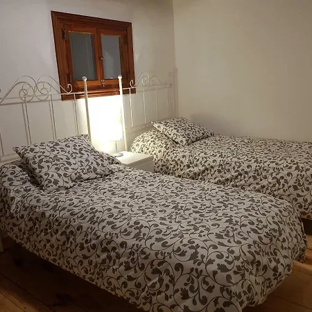 Casa En Orbo-branosera Holiday home